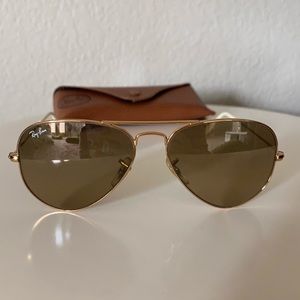 Ray Ban Aviator sunglasses